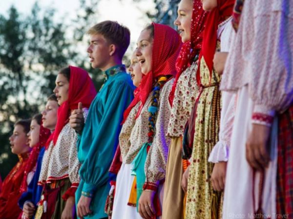 
				Уязвимое культурное наследие: как сохранить языки коренных народов России?	